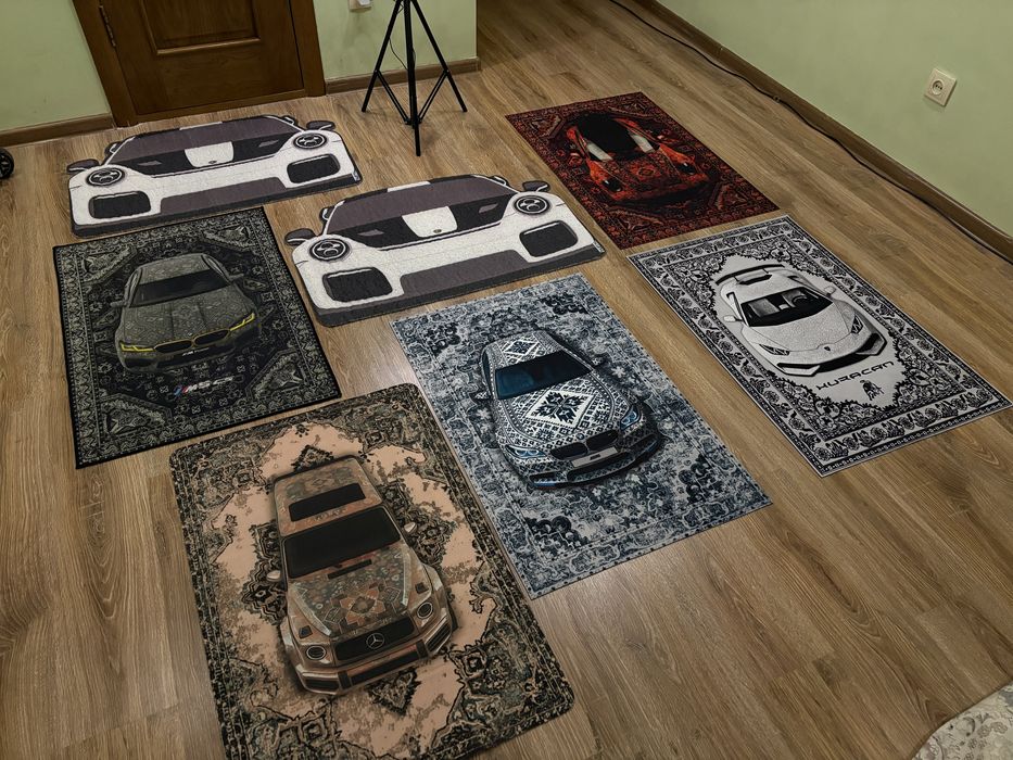 Продам ковры с машинами