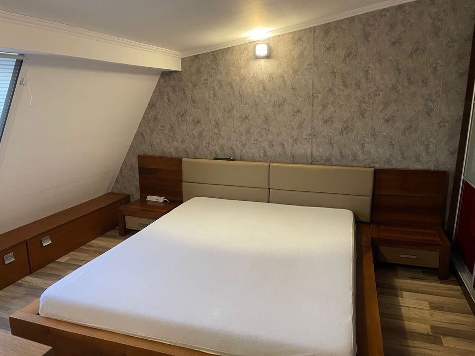 Vand apartament 2 dormitoare 2 bai 1 living cu bucatarie