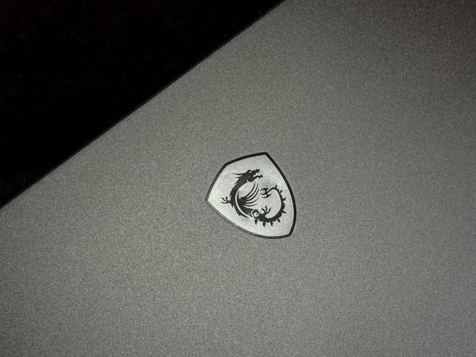 MSI LEOPARD GP66 PRO 240HZ Ulrta fast ekran gaming notebook