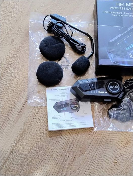 2бр. интерком (взаимно свързващи се)/Intercom/Bluetooth слушалки за ка