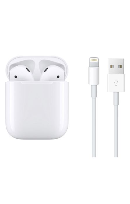 Apple AirPods with Charging Case белый