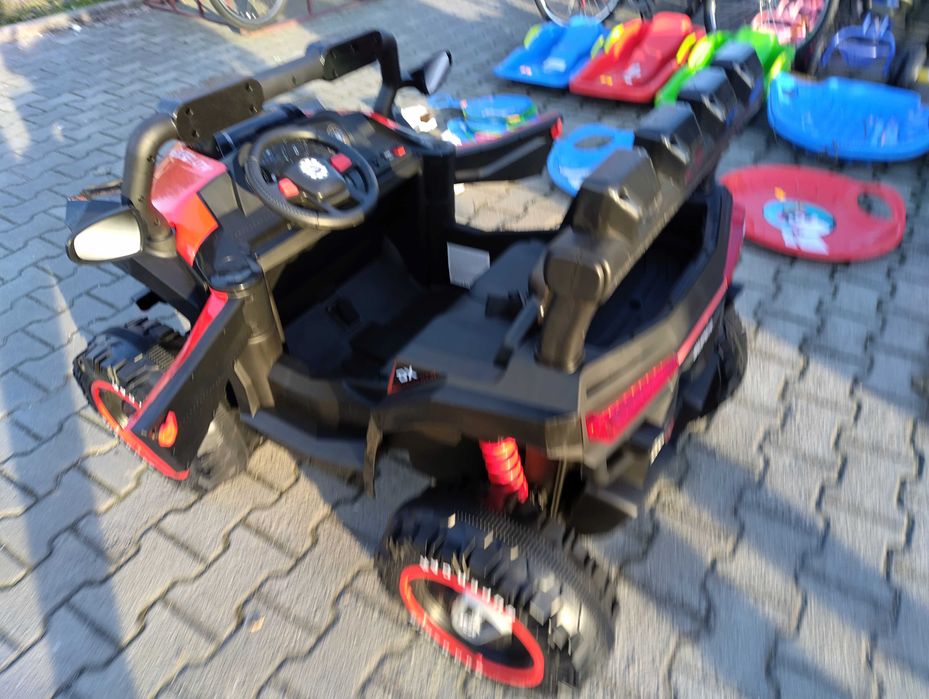 SAFARI двуместен акумулаторен джип BEAST 4x4 червен