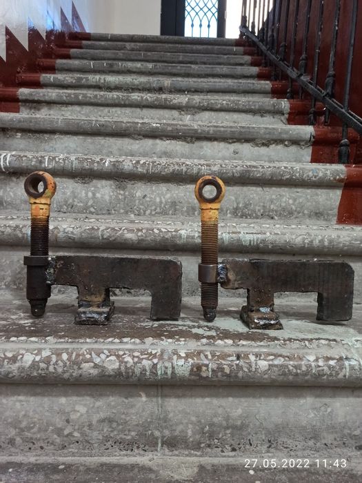 Струбцины для монтажа трубопроводов