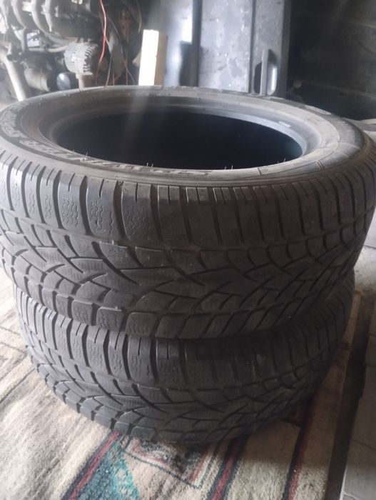 Продаю зимние шины 225/60/R17