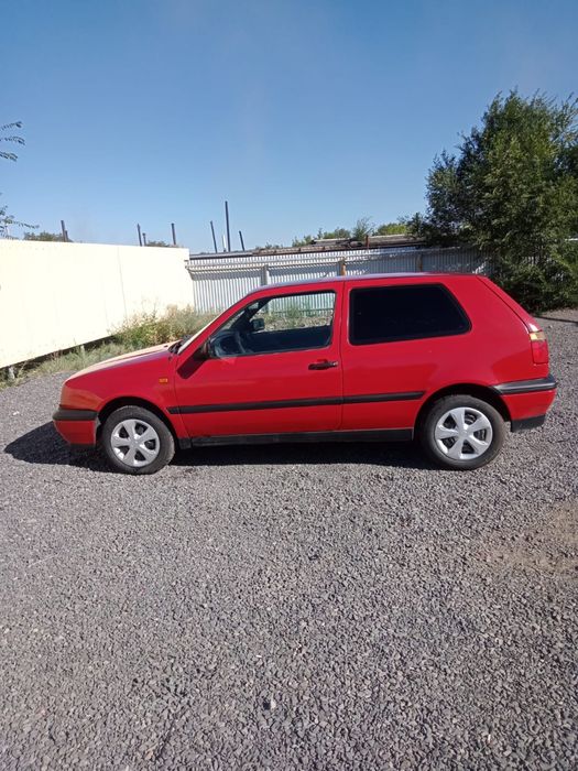 Volkswagen Golf продается