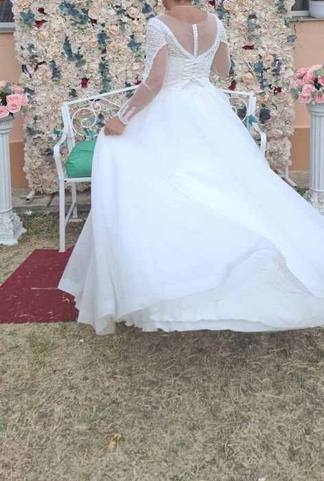 Vând rochie de mireasa mărimea 48