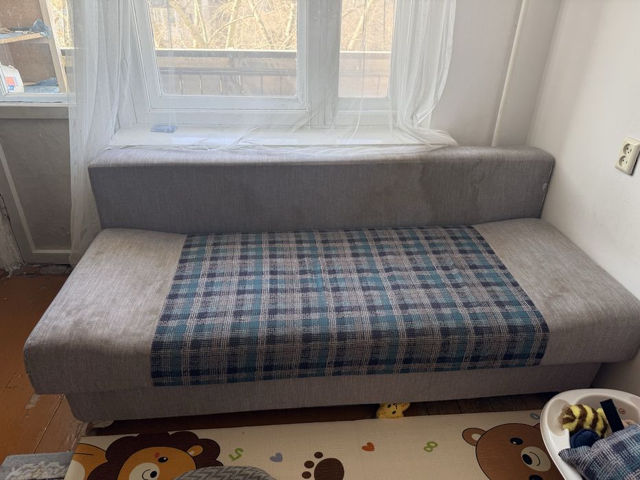 Срочно продается диваны