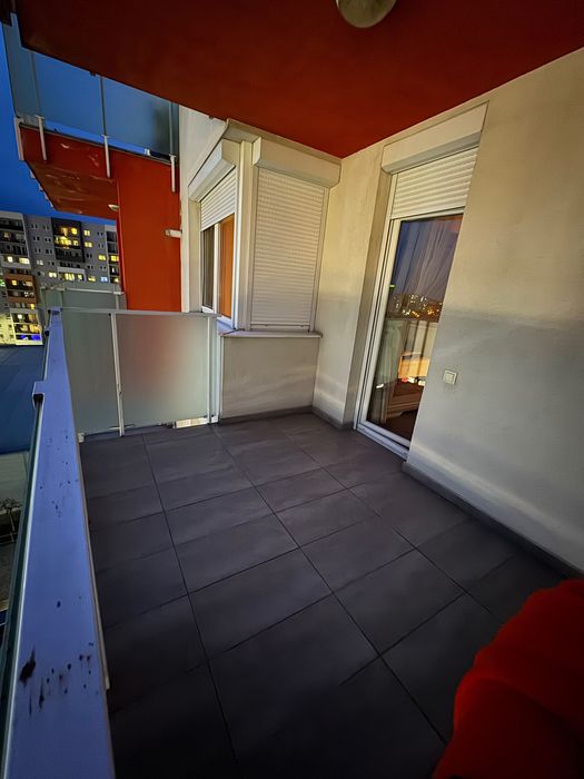 Apartment  lux de vânzare sau Schimb , Ared cu parcare  acoperita