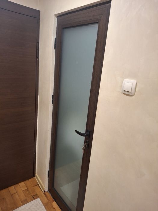 Интериорни врати