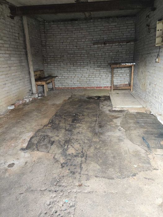 Сдам гараж в аренду район таксопарка