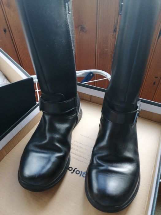 Ботуши Clarks...