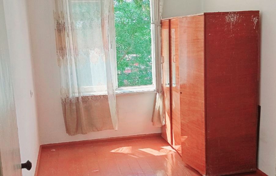 Продаётся 3х комнатная квартира г. Чирчик Троицк ориентир: MixBurger