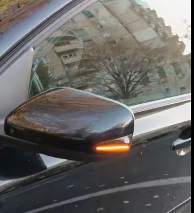 LED динамични мигачи за огледала Volvo S40 V50 C70 – бягащи мигачи