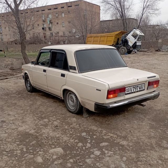 Lada 2107 bekorchilar bezovta qilmasin