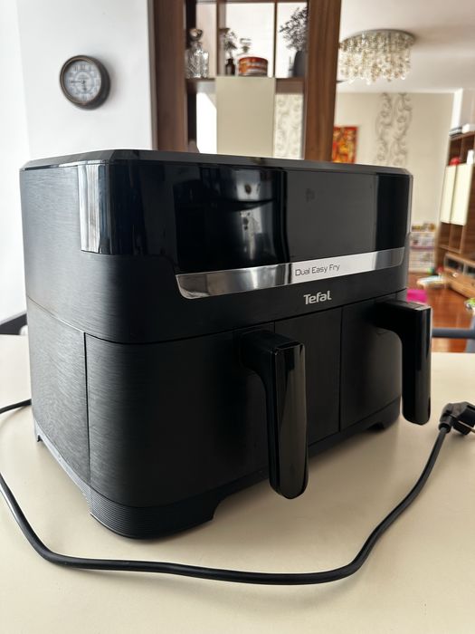 Air fryer Tefal Dual Easy Fry & Grill – 2 cuve, stare foarte bună