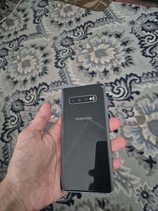 Samsung galaxy s10+