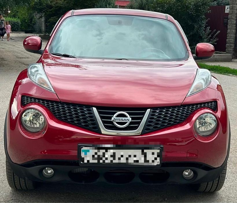 Nissan жук кросовер