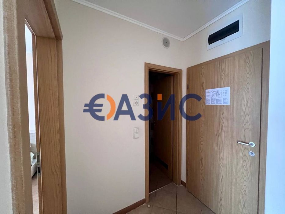 Продава се Двустаен апартамент в к.к. Слънчев бряг - 49 кв.м за 1040 €/кв.м - Снимка #11