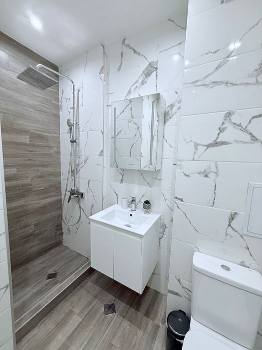 Дава се под наем Двустаен апартамент в София, Витоша - 70 кв.м за 61.2 € - Снимка #3