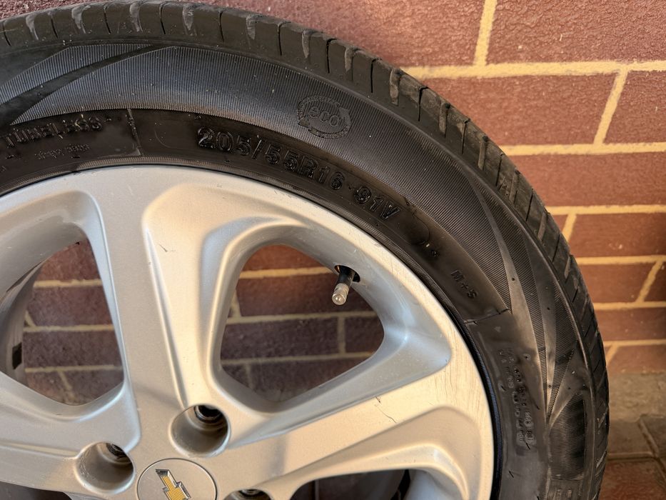 Диски с шинами Chevrolet Spark