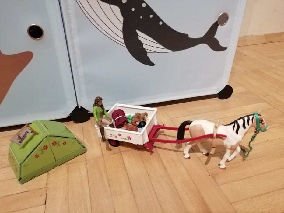 Schleich Horse Club комплект приключение с кон, ездачка, палатка