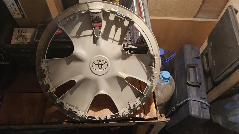 Колпак на Тойоту