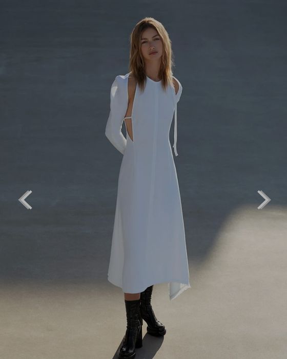 JACQUEMUS рокля нова