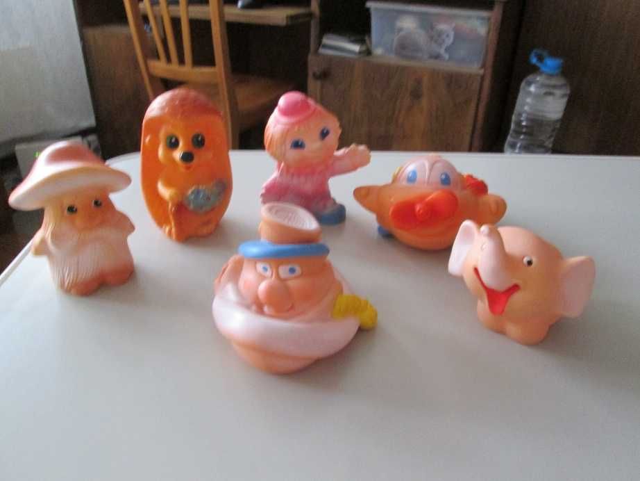 Резервирани - Ретро гумени играчки - подарявам