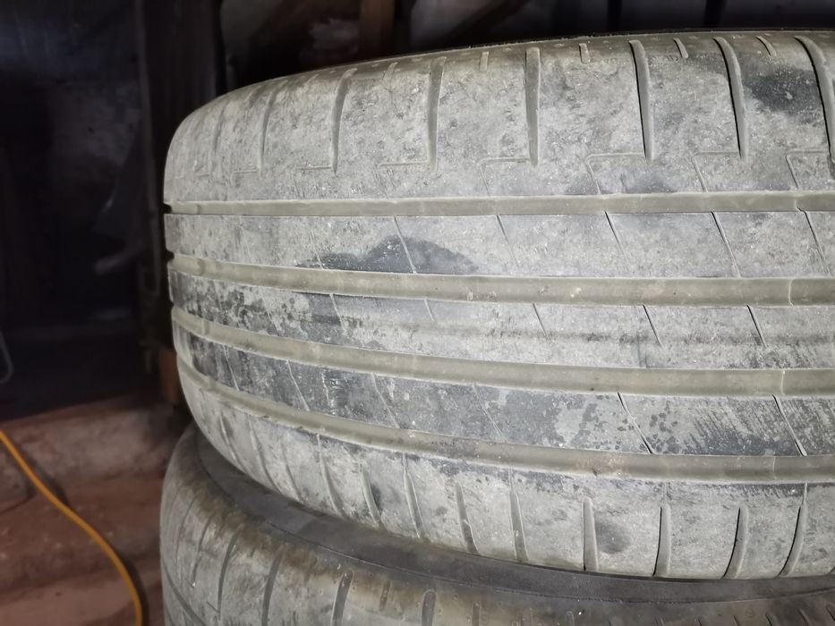 Гуми Pirelli P Zero235/45/R18