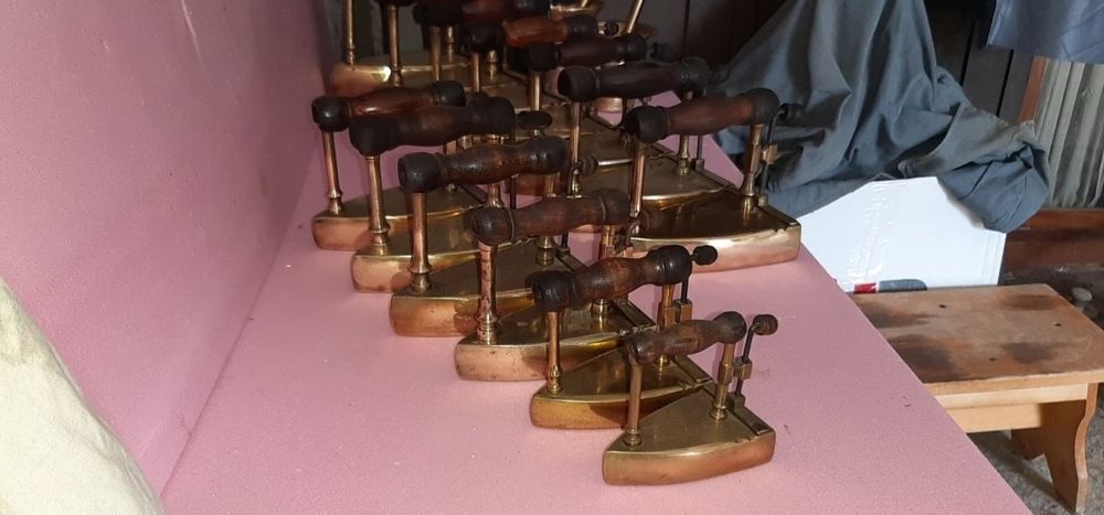 Fiare de calcat alama de colectie