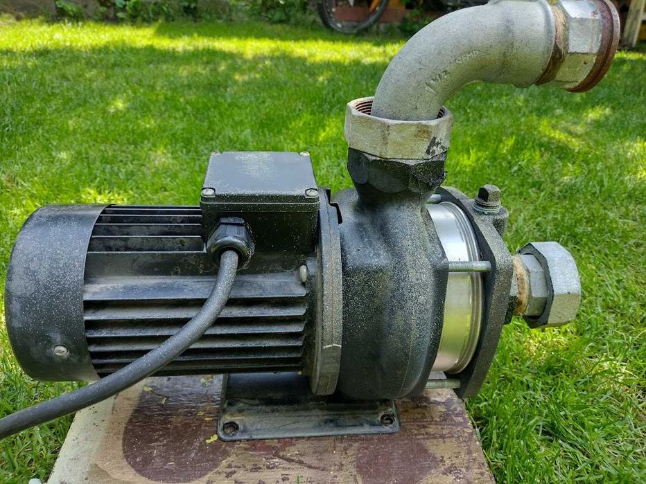 Pompa de apa Grundfos