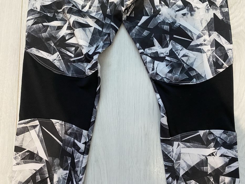 Спортен клин с десен и мрежи