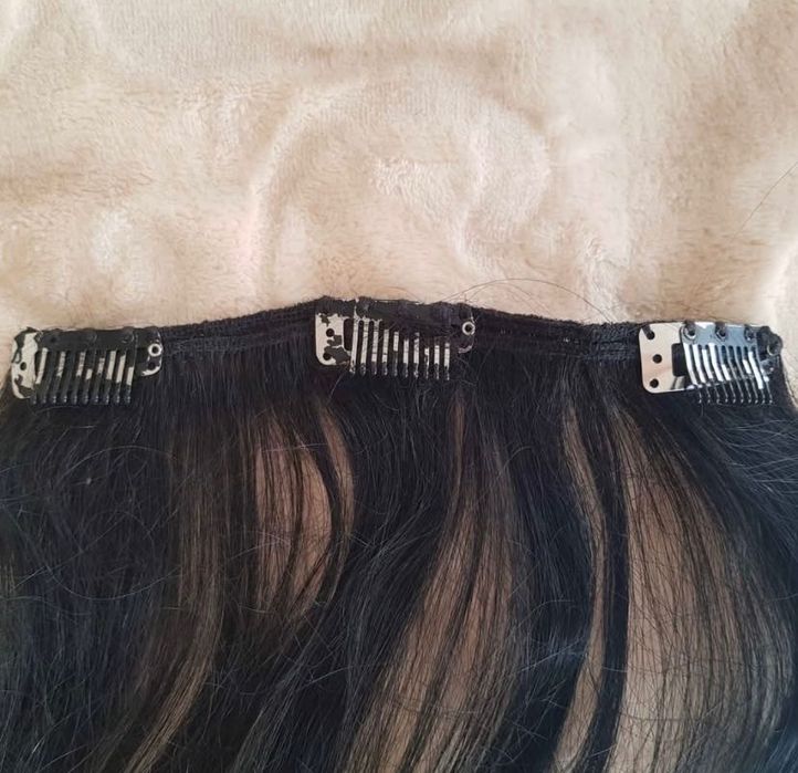 Естествена черна коса на 4 треси + подарък клипси за смяна