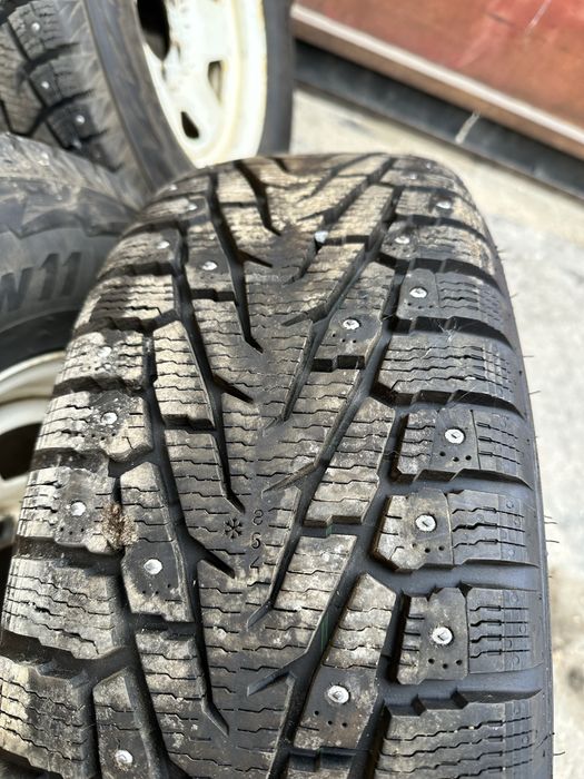 Зимни гуми с джанти за Toyota 4x4 6x139.7