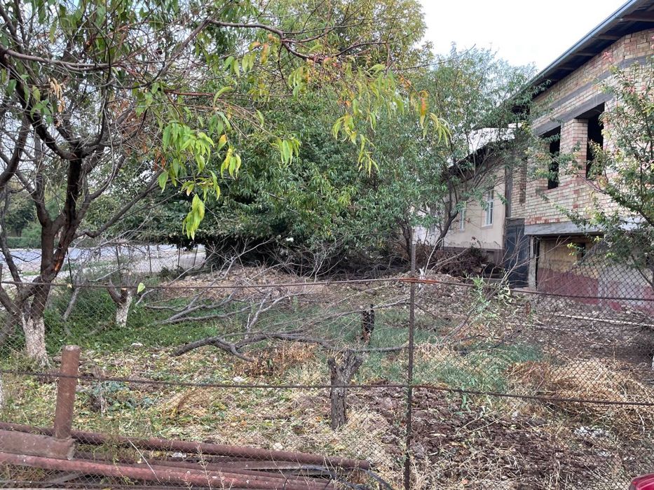 Nazarbekda uy sotlad 8 sotix