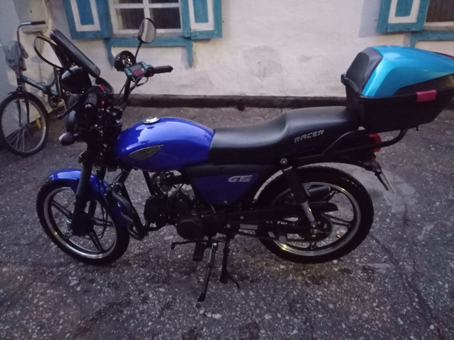 Продам Рейсер рс5