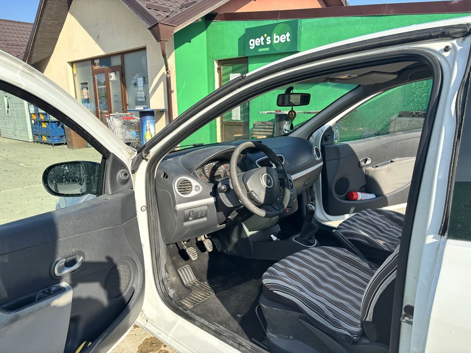 Clio 3 2011 1.5 DCI