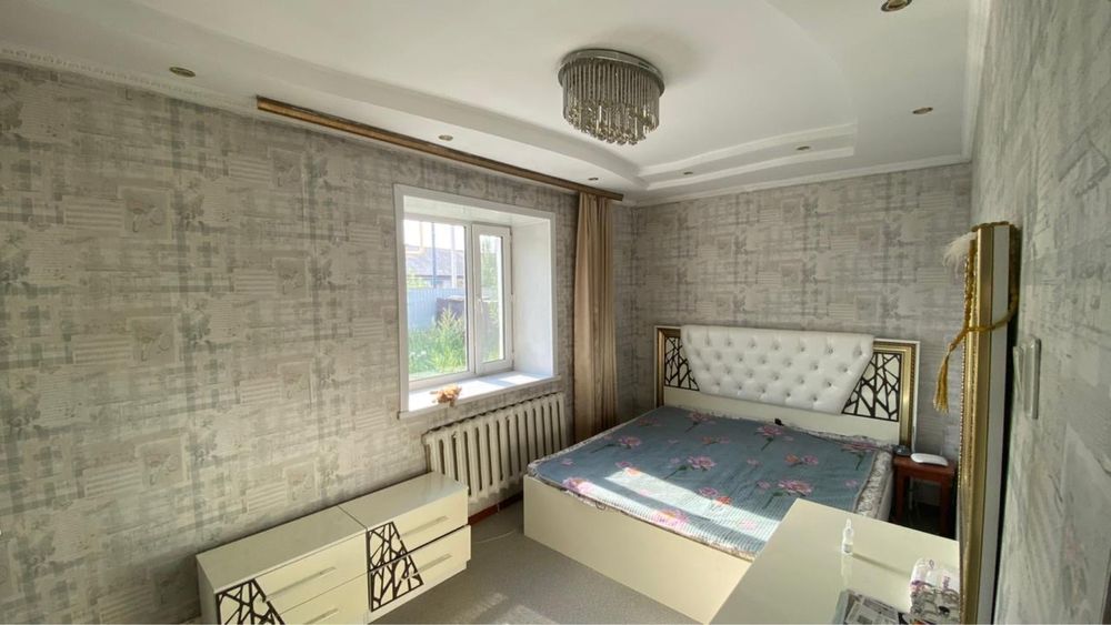 Үй сатылады 3 комталы