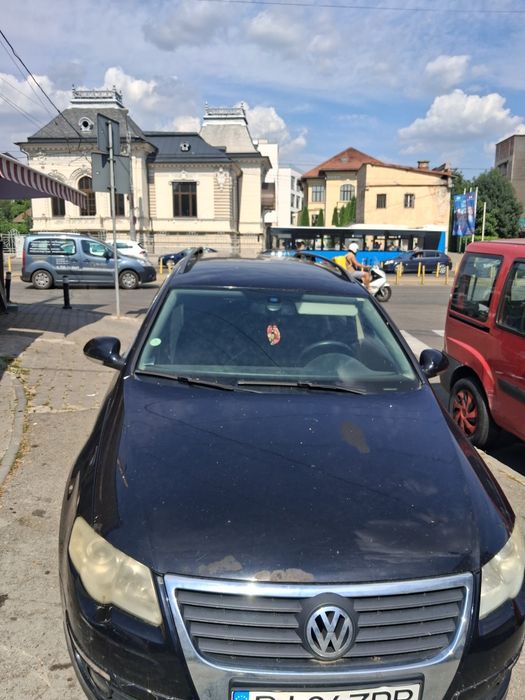 VOLKSWAGEN Passat 2005