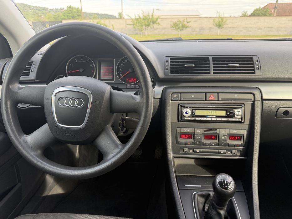 Audi a4 b7 1,6 benzina