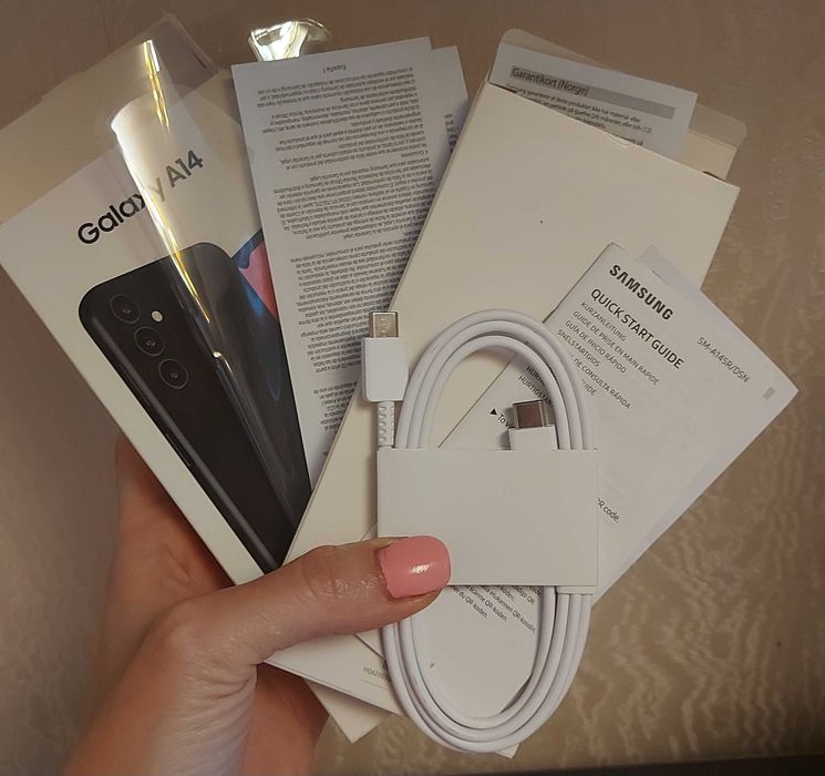 НОВЫЙ! Samsung A14 64gb чёрный