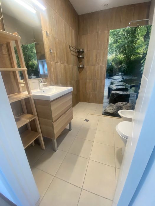 Дава се под наем Къща в Варна, Бриз - 295 кв.м за 918 € - Снимка #7