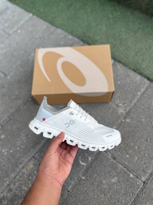 On cloud 6 new collection