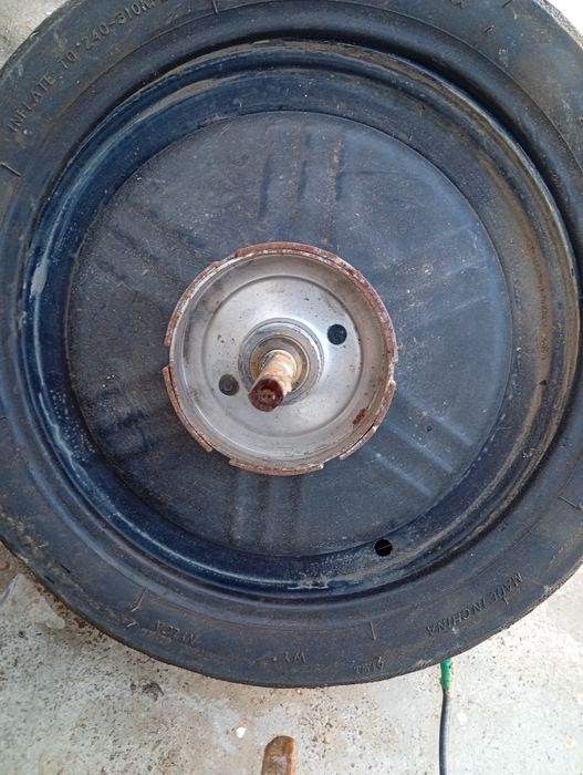 Прадаётся матор 500w для Ск 8