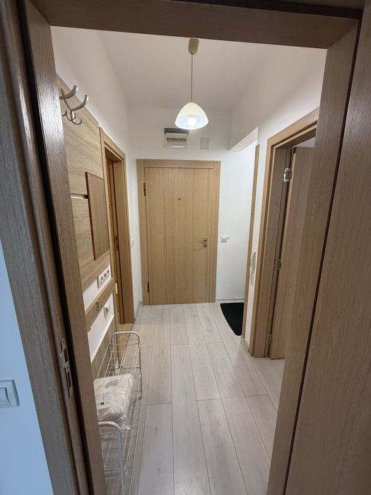 Под наем двустаен кв.Бриз