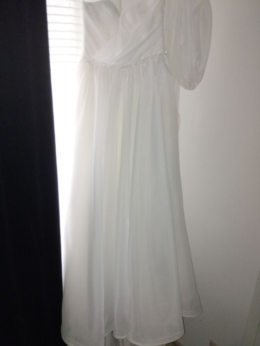 Vând rochie de mireasa