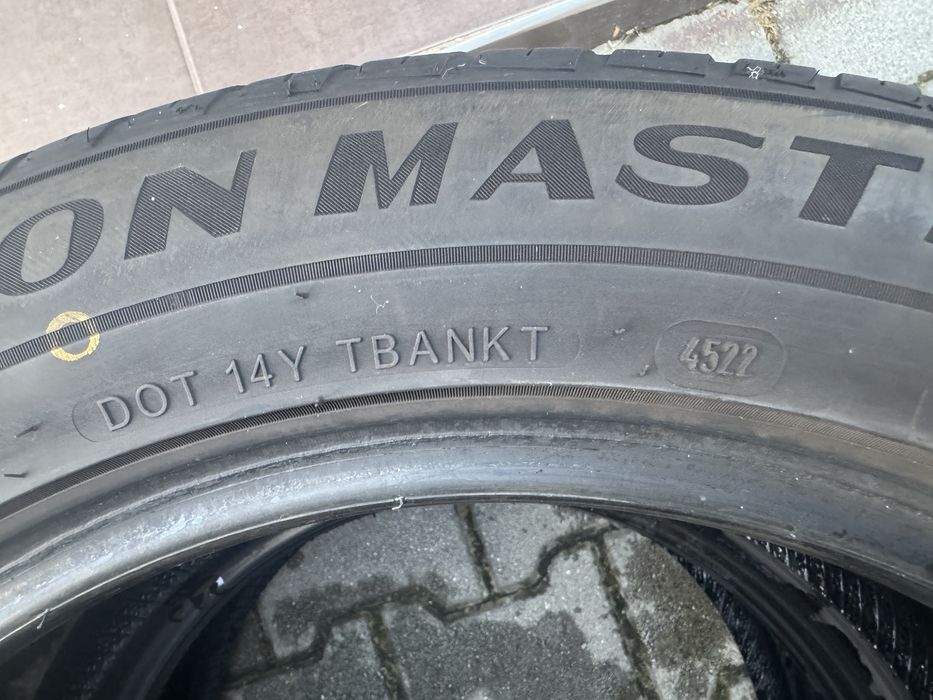 2бр всесезонни гуми Greentac 225/55/17 DOT2522 8мм грайфер