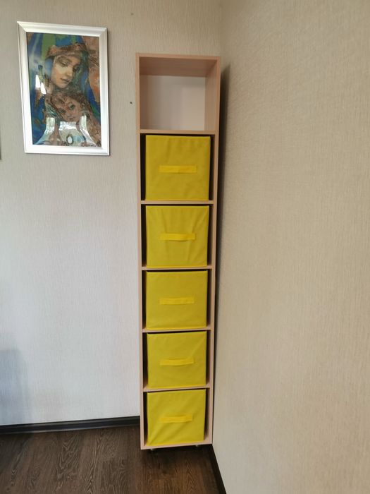 Продам стеллаж удобный