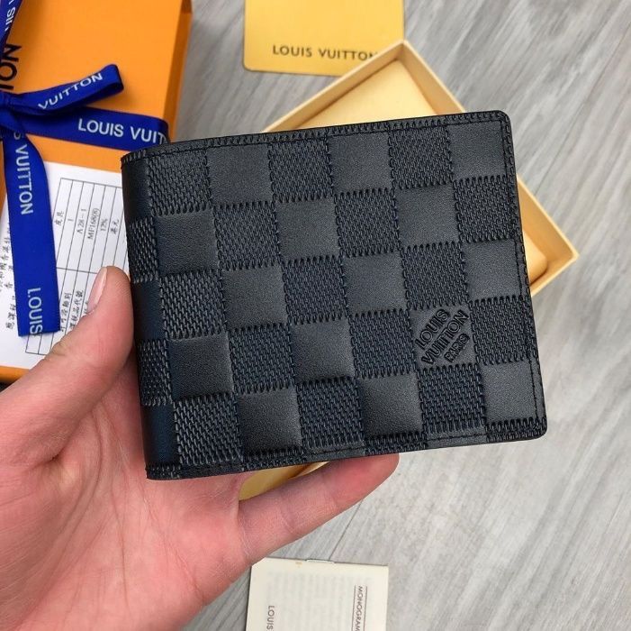 Portofel Louis Vuitton- poze reale 100% -calitate superioara ! PRODUSU