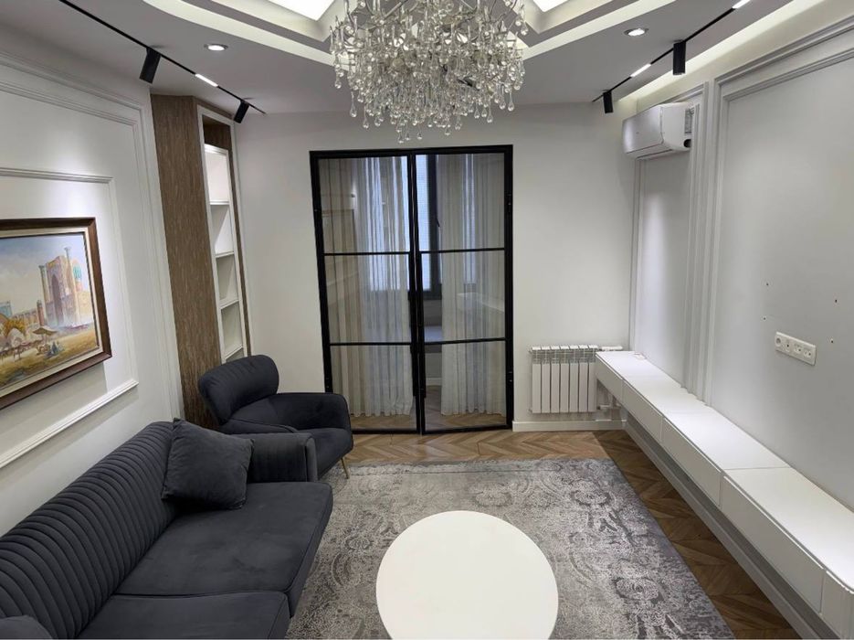 Продается 2 комнатная квартира на Чиланзаре / 77 СЕРИЯ / Сингапурский